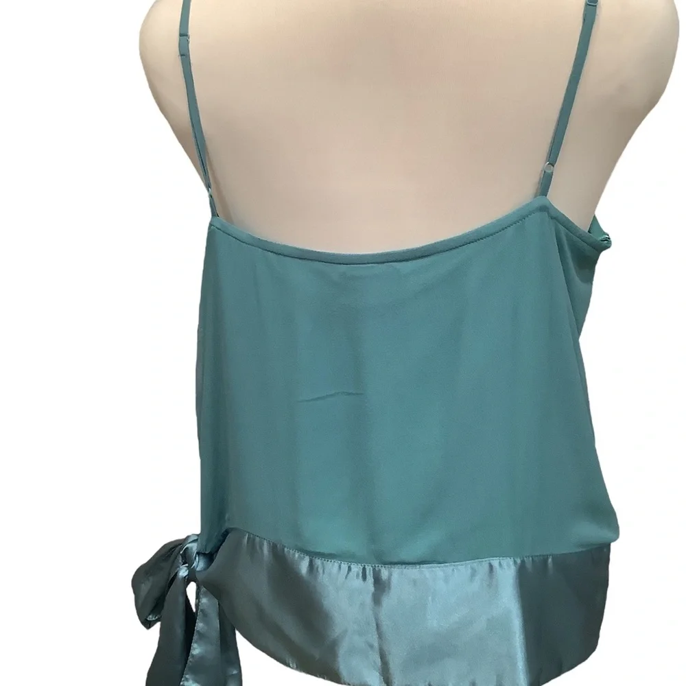 Women’s Beaded Sleeveless Halter Size XL - Picture 5 of 5